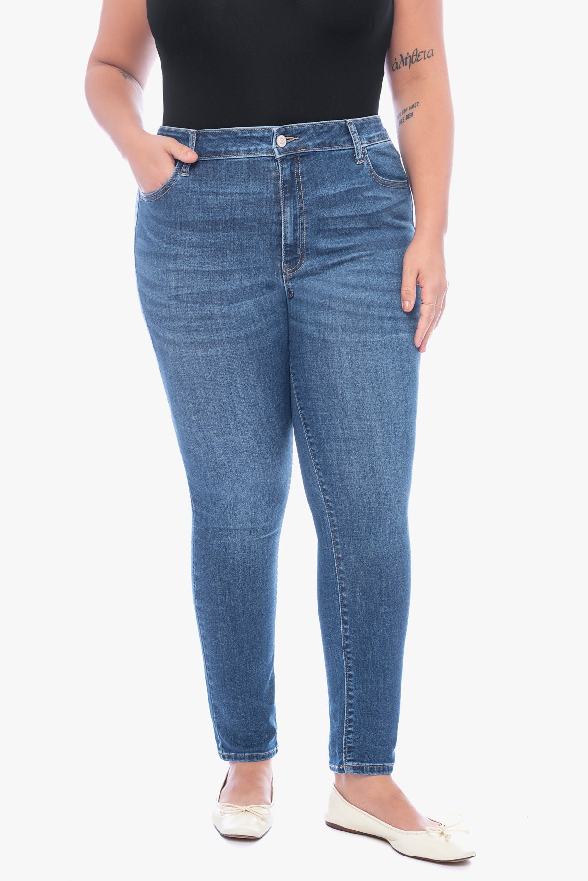 ג'ינס ABRIEL דנים