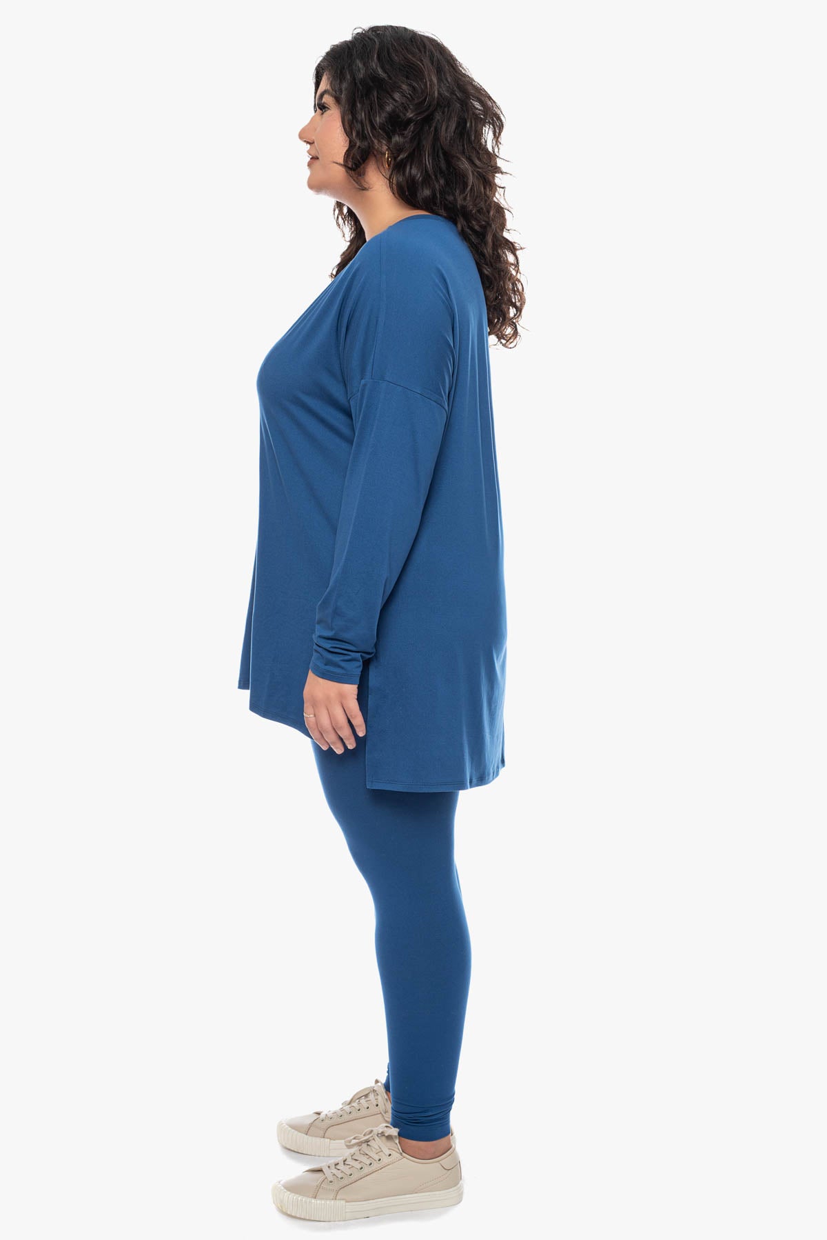 סט XENA (חולצה + טייץ)