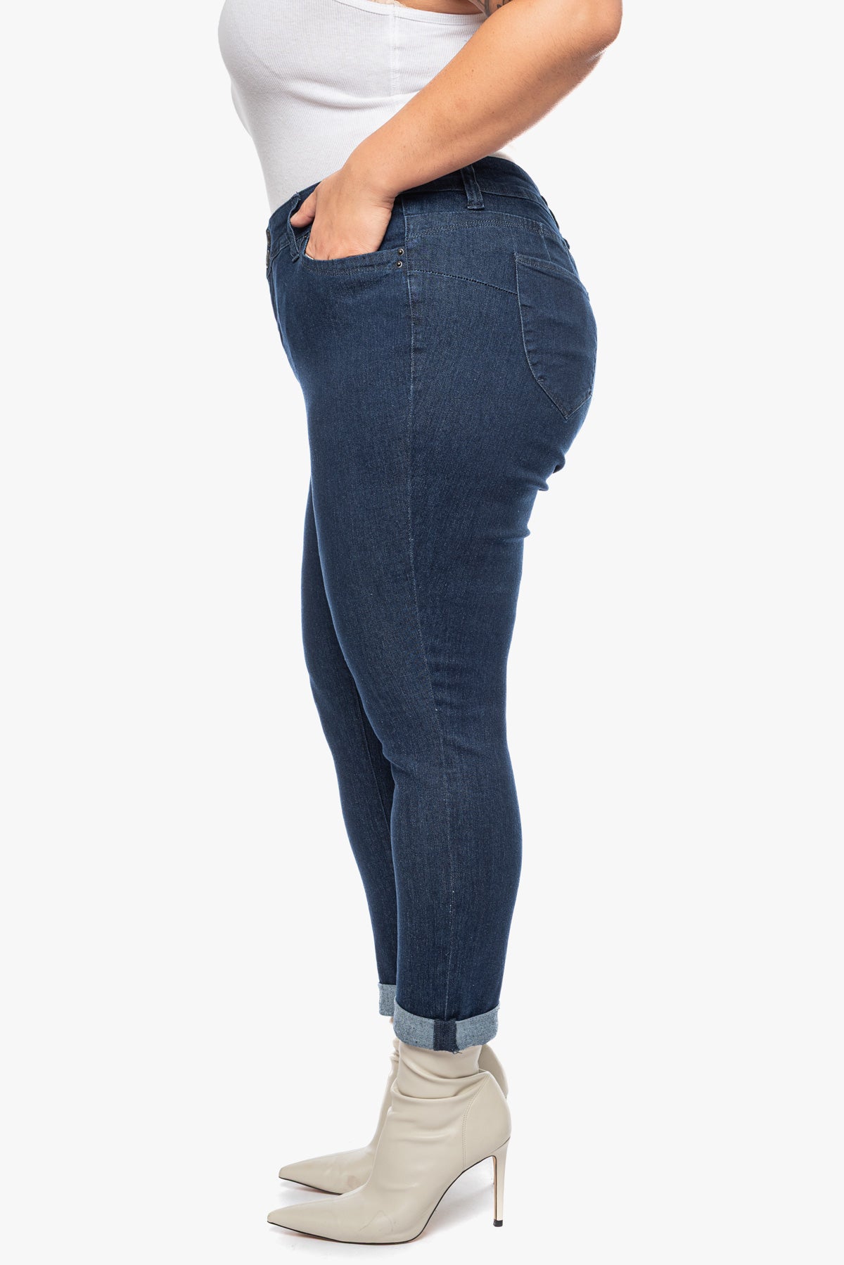 ג'ינס JEN אינדיגו