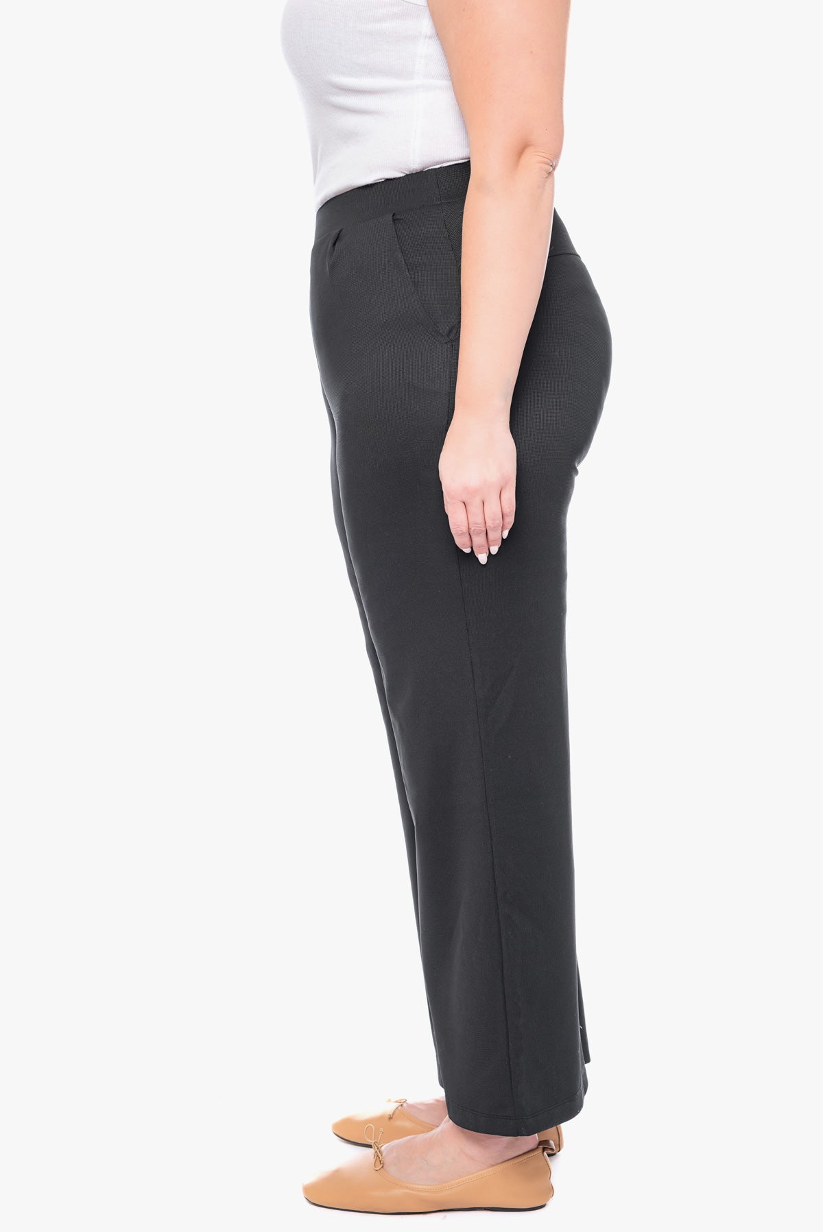 מכנסי HERA מחויטים